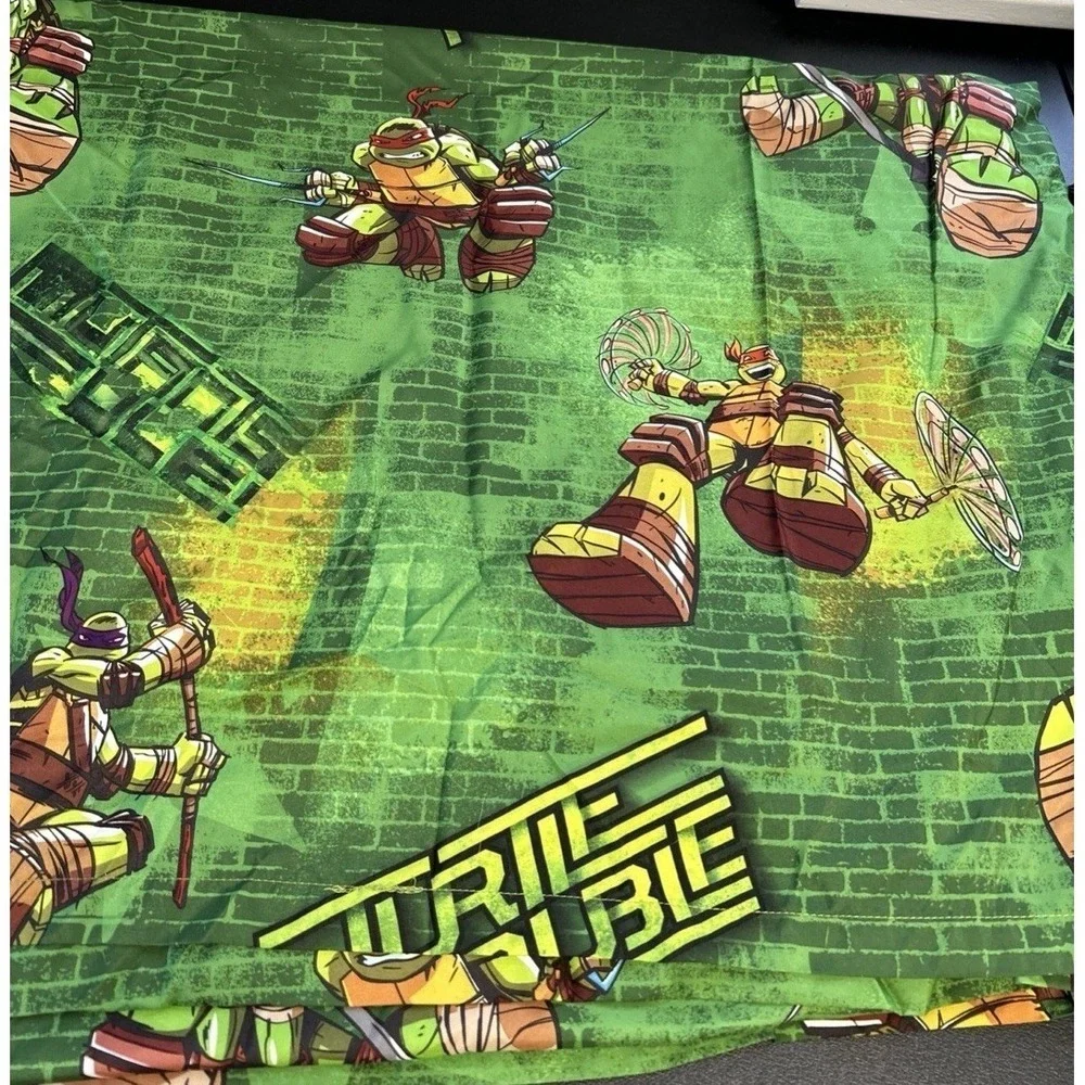 2013‎ Nickelodeon Teenage Mutant Ninja Turtle Twin Flat Sheet & Pillow Case TMNT